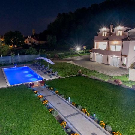 Green Paradise Estate Trilj Εξωτερικό φωτογραφία