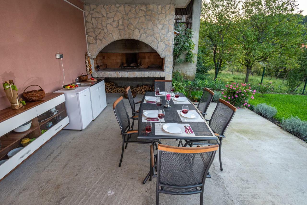Green Paradise Estate Trilj Εξωτερικό φωτογραφία